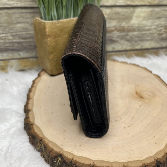 Vintage Brighton Black Pebbled Genuine Leather Croc Trim Clutch Organizer Wallet - Picture 4 of 16